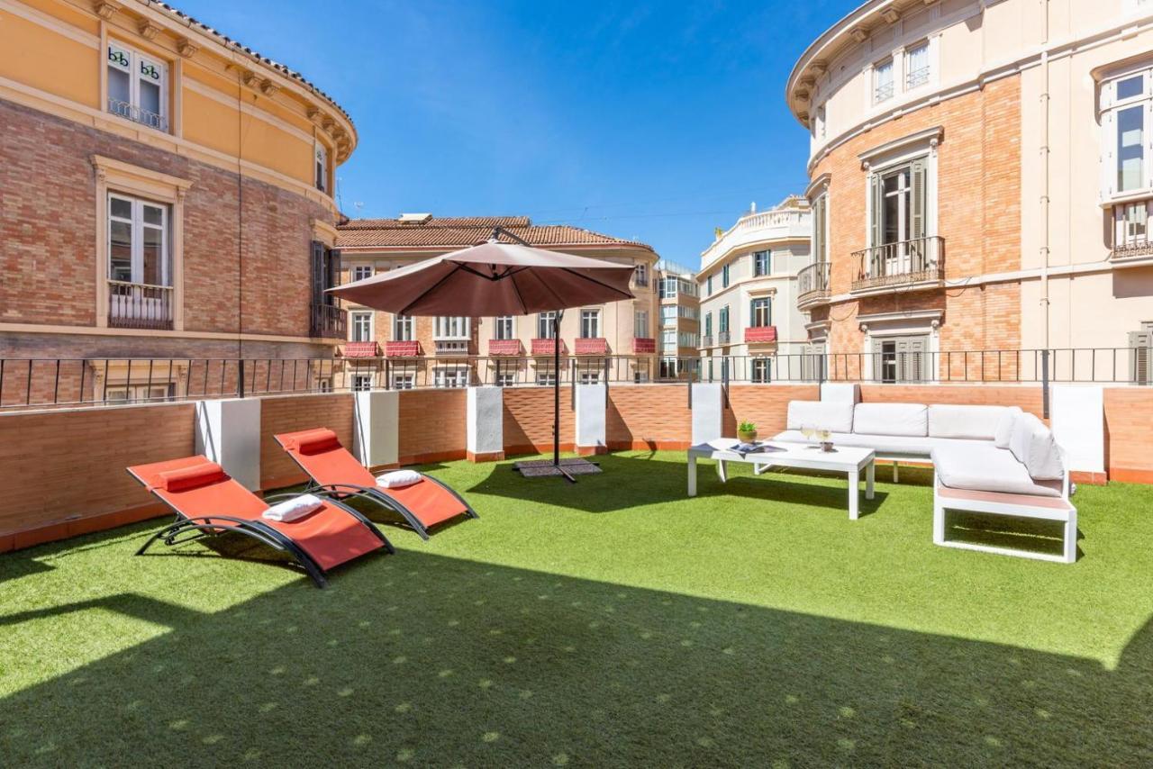 Gran Terraza Con Vistas A Calle Larios Malaga Bagian luar foto